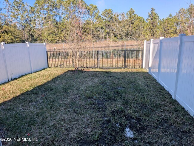 Building Photo - 10663 Waterfield Rd