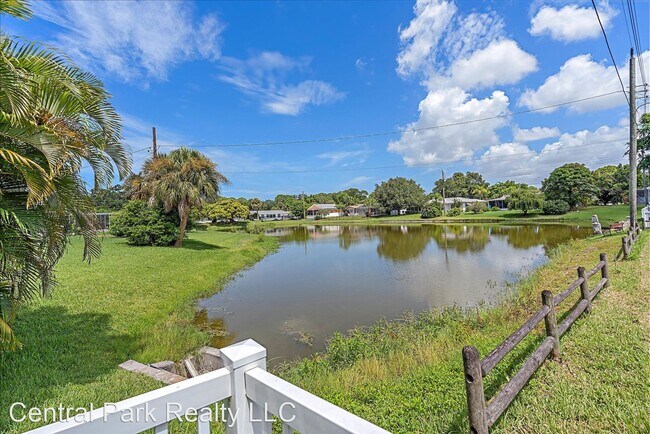 Foto del edificio - 2 br, 2 bath House - 6630 Bowline Drive