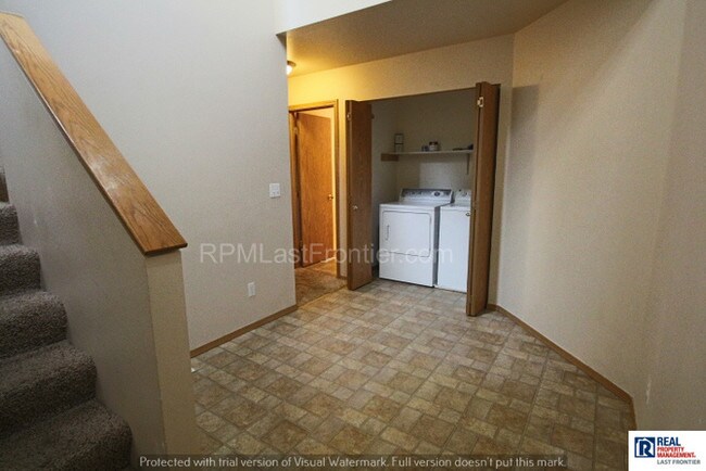 Building Photo - 4021 Lunar Dr