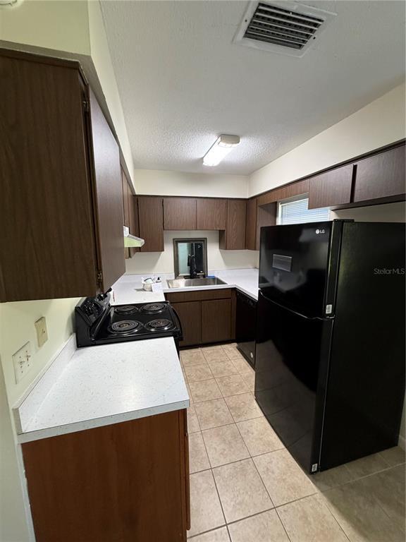 Foto del edificio - 838 E Indiana Ave