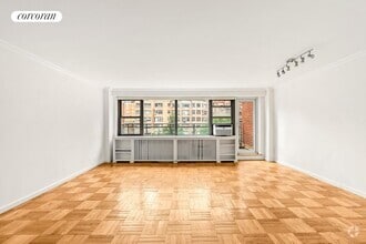 Building Photo - 420 E 55th St