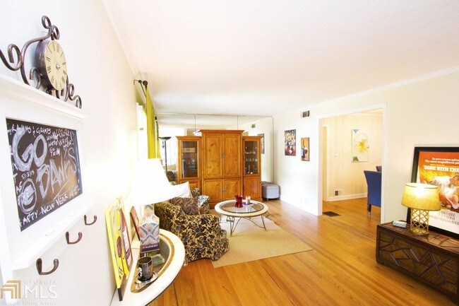 2596 N Druid Hills Rd Ne Atlanta Ga 30329 Realtor Com