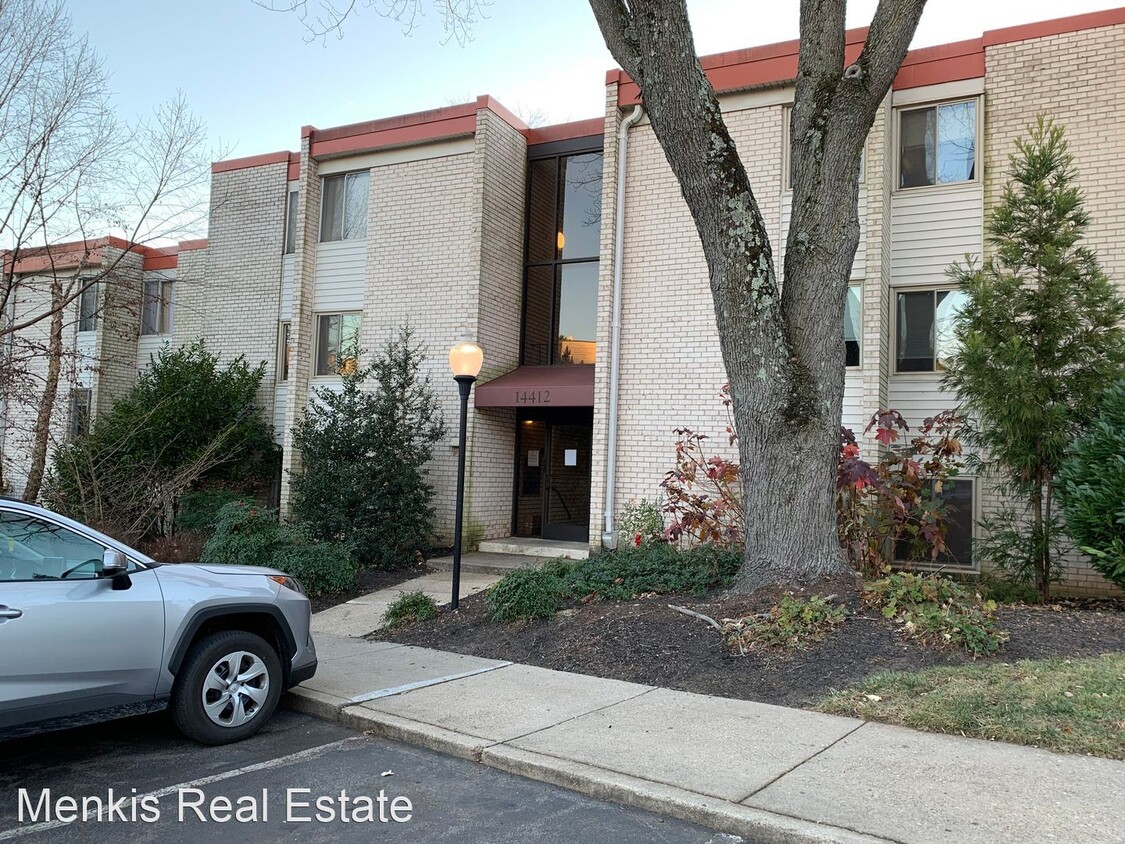 Primary Photo - 14412 Parkvale Rd