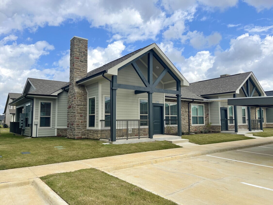 Home at Waller Apartments in Waller, TX