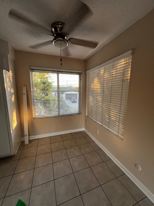 Foto del edificio - 2435 W 227th St