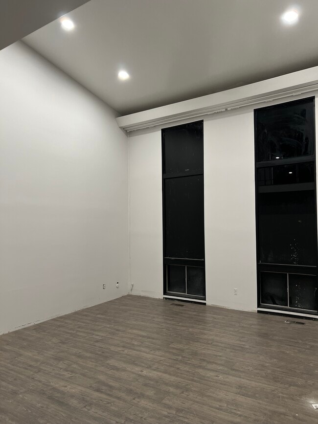 Building Photo - 8296 Coolidge St