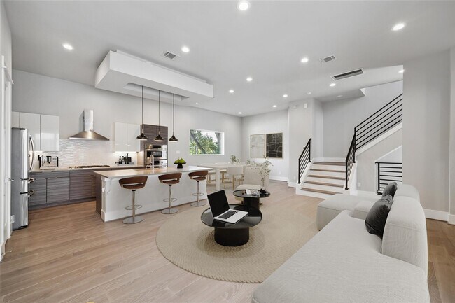 Foto del edificio - 1621 Wheeler Ave
