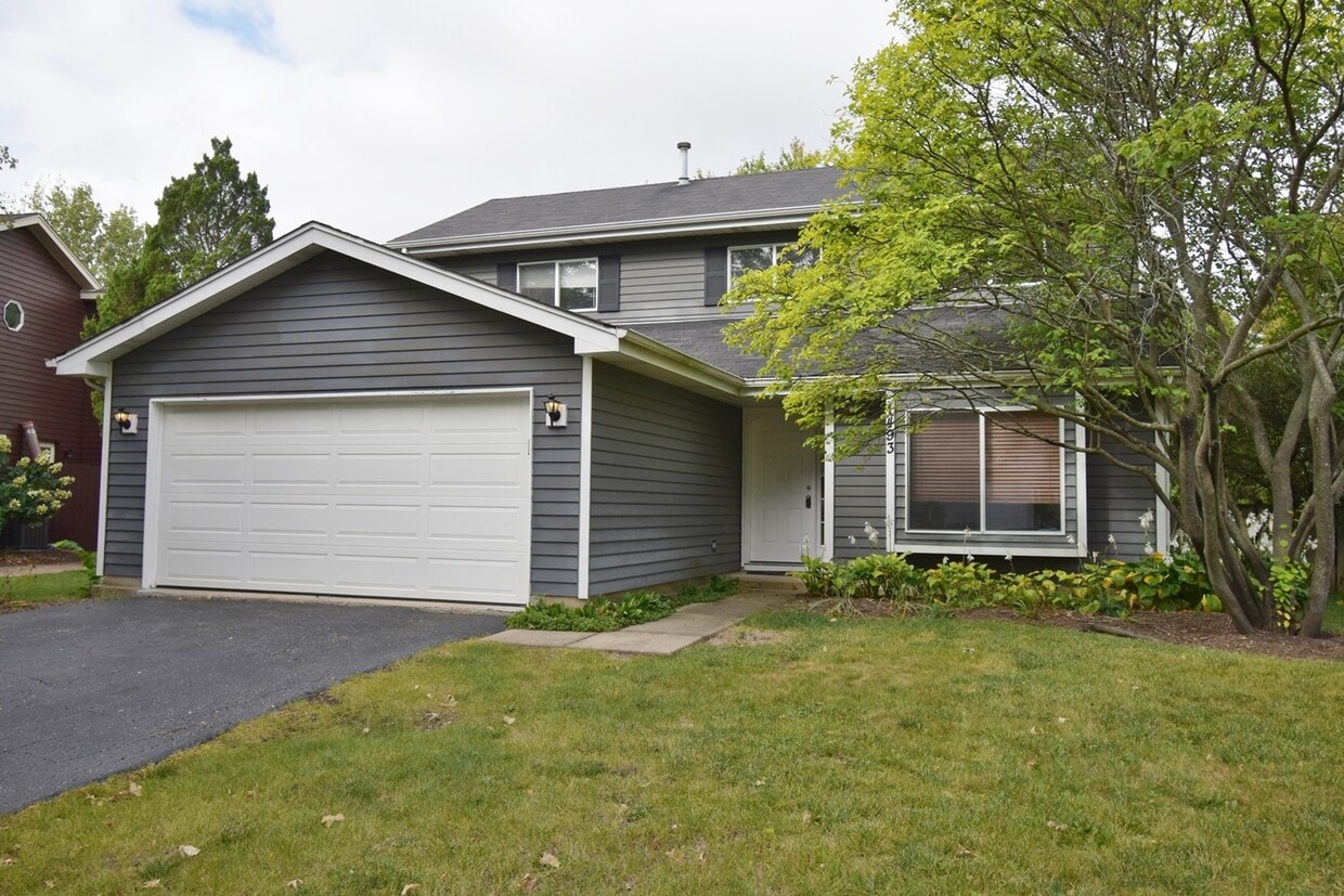 Primary Photo - 1493 Bangor Ln