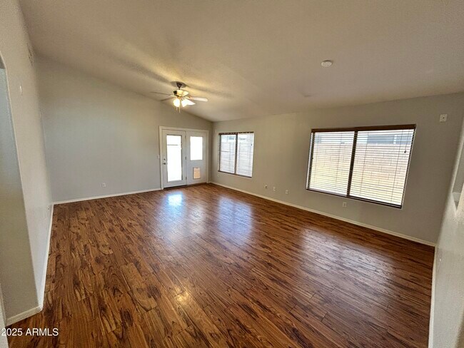 Foto del edificio - 6622 W Paso Trail