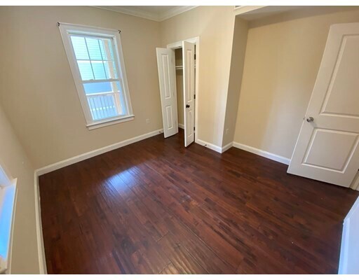 Foto del edificio - 75 Ruthven St