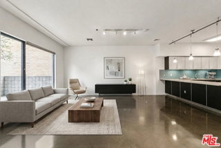 Foto del edificio - 11500 Tennessee Ave