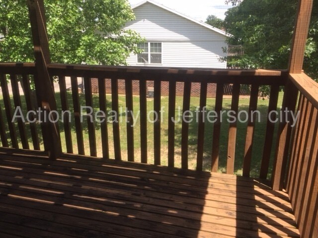 Building Photo - 2 bedroom, 1 bath aparment