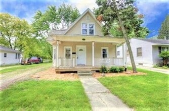 Building Photo - 1011 W Tremont St