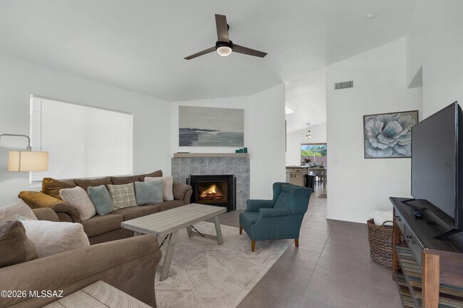 Foto del edificio - 5537 W Panther Butte St