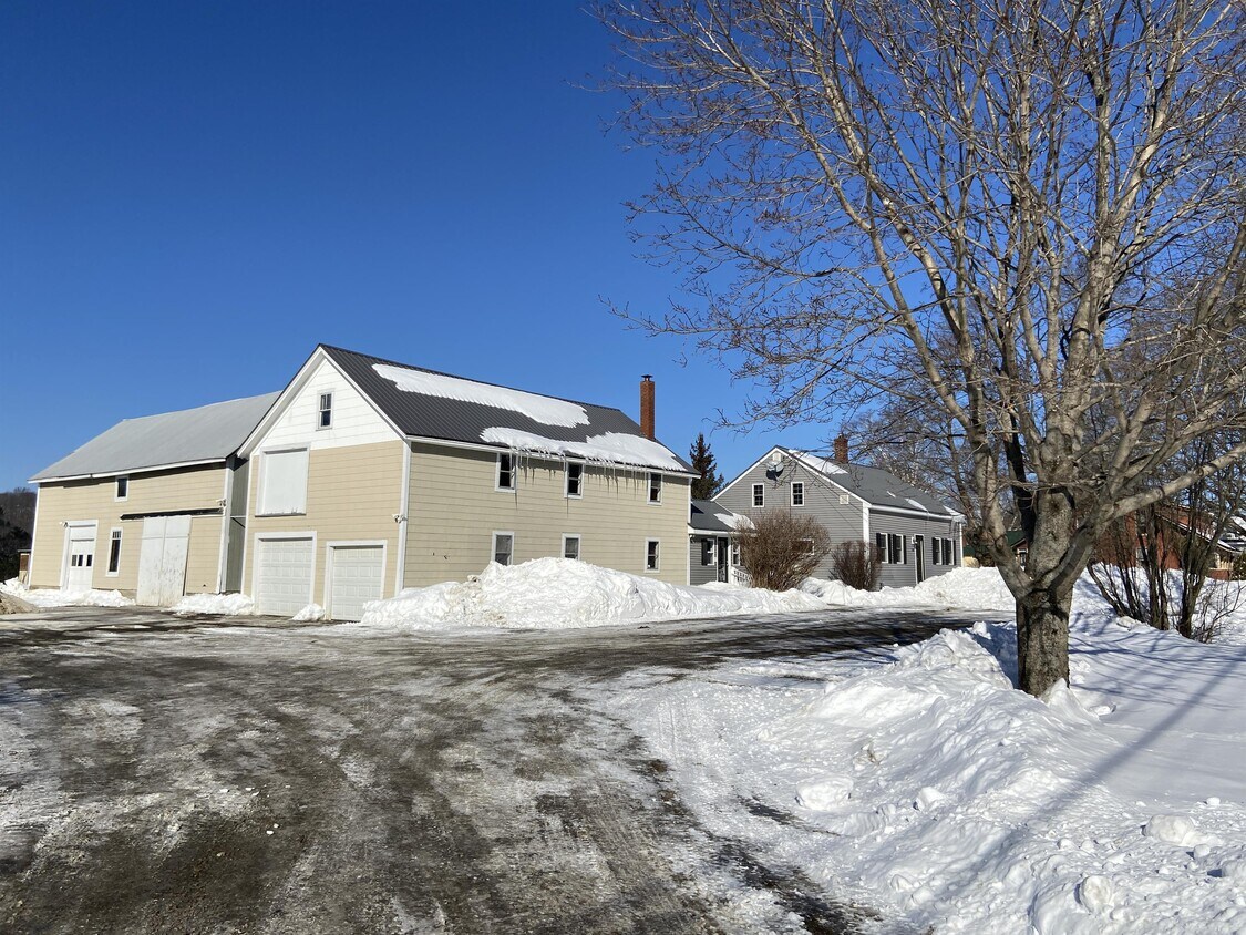 638 Riverside Dr, Augusta, ME 04330 House Rental in Augusta, ME