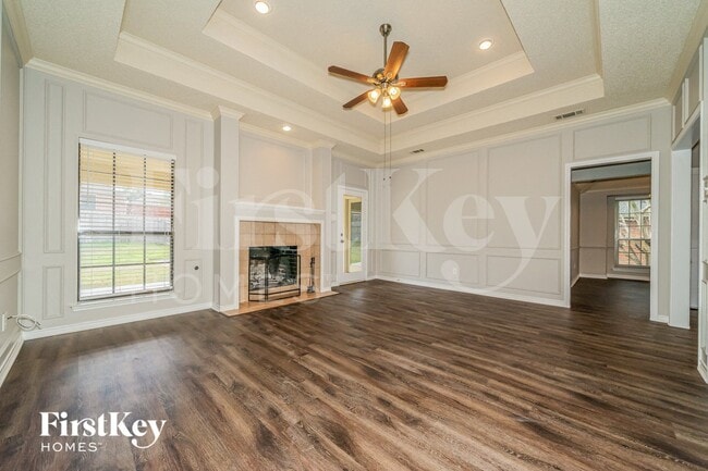 Foto del edificio - 700 Robin Meadow Dr