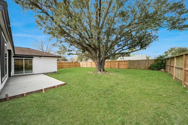 Foto del edificio - 5234 Abercreek Ave