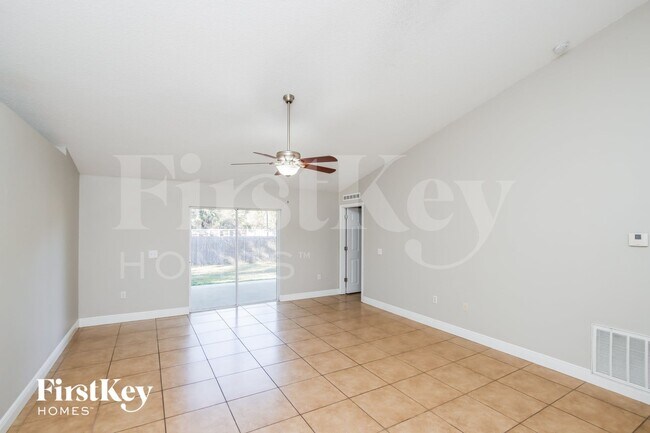 Foto del edificio - 3253 Aspen Rd SE