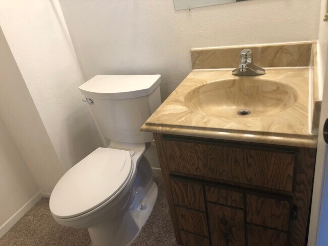 Foto del edificio - 3035 Oneal Pkwy
