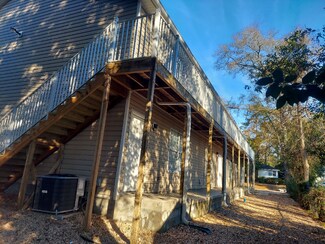 Building Photo - 1329 Nylic St