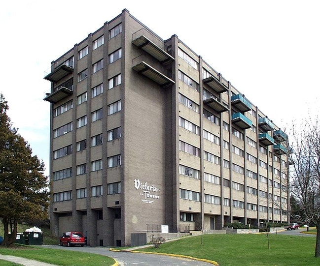 Building Photo - Victoria Towers