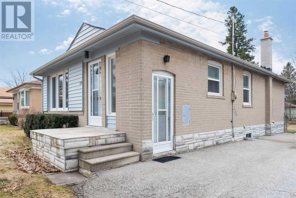 Building Photo - 28 Rockport Crescent