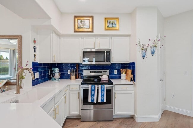 Photo - Single story condo in Natomas!