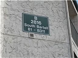 Building Photo - 2816 S Bartell Dr