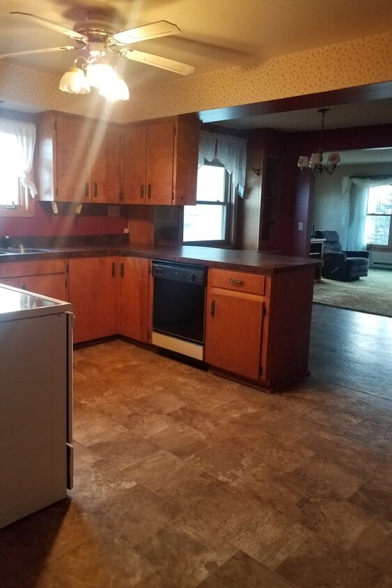 Primary Photo - 7044 Centerline Rd NW