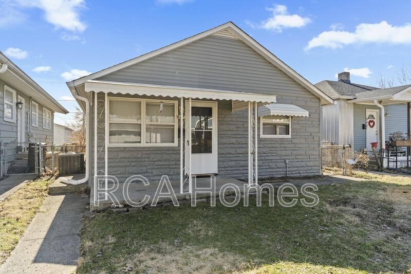 Photo - 947 Albany Street