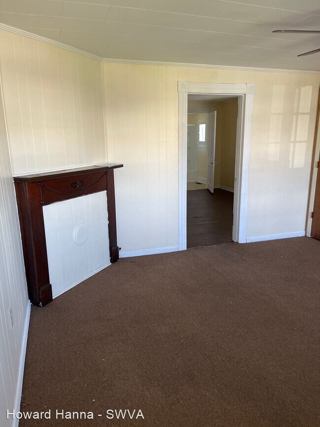 Foto del edificio - 2 br, 1 bath House - 341 E. Prospect Street