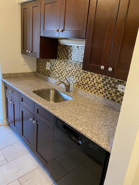 Foto principal - 3710 N Pine Grove Ave