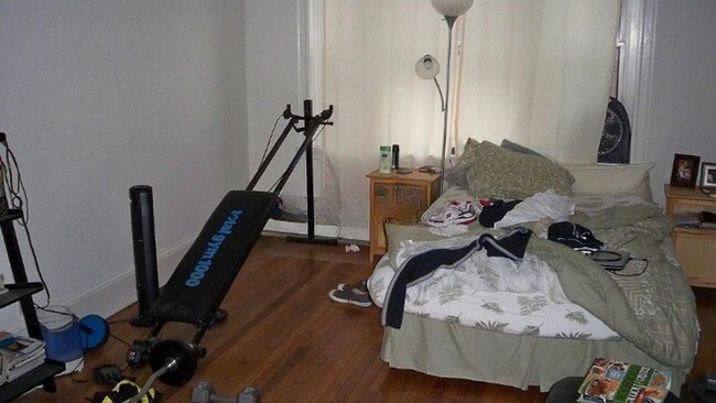 Foto del edificio - 3 bedroom + 1 1/2 bath Allston on MBTA GL-B