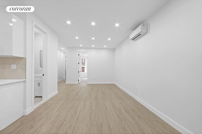 Foto del edificio - 1221 Lincoln Pl