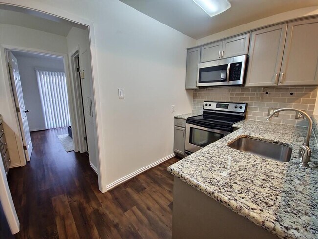 Foto del edificio - 2313 Longview St