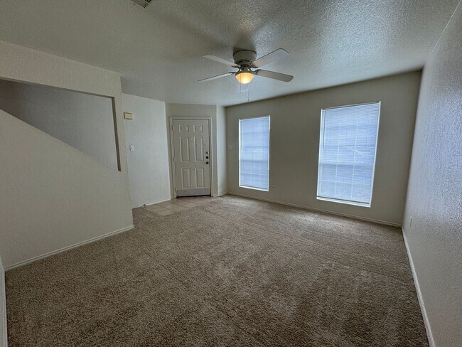 Foto del edificio - 4207 Deek Dr