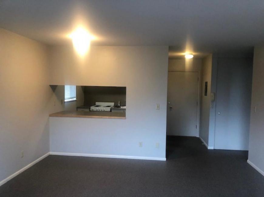 Primary Photo - 1 bedroom in Seattle WA 98105
