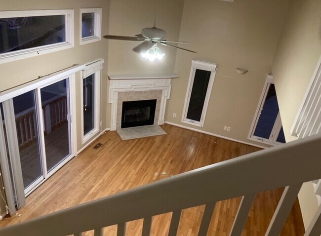 Foto del edificio - Emerald Isle Gated Community
