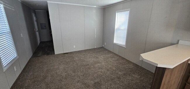 Building Photo - 206 Magnolia Pl