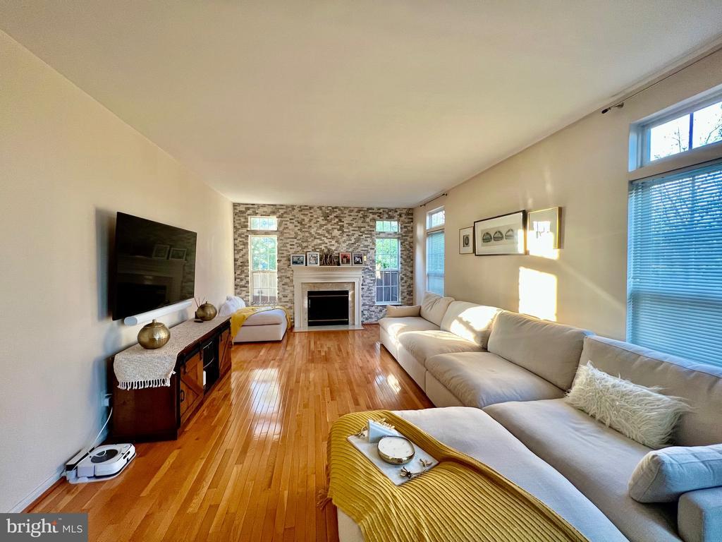 Foto principal - 15000 Onan Ct