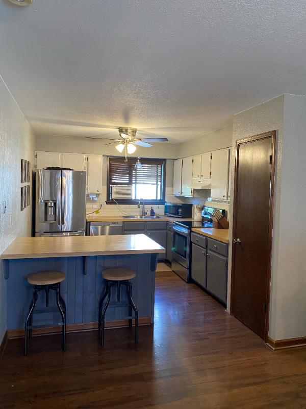 Building Photo - 1406 Glen Haven Dr
