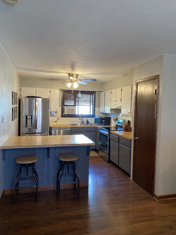 Foto del edificio - 1406 Glen Haven Dr