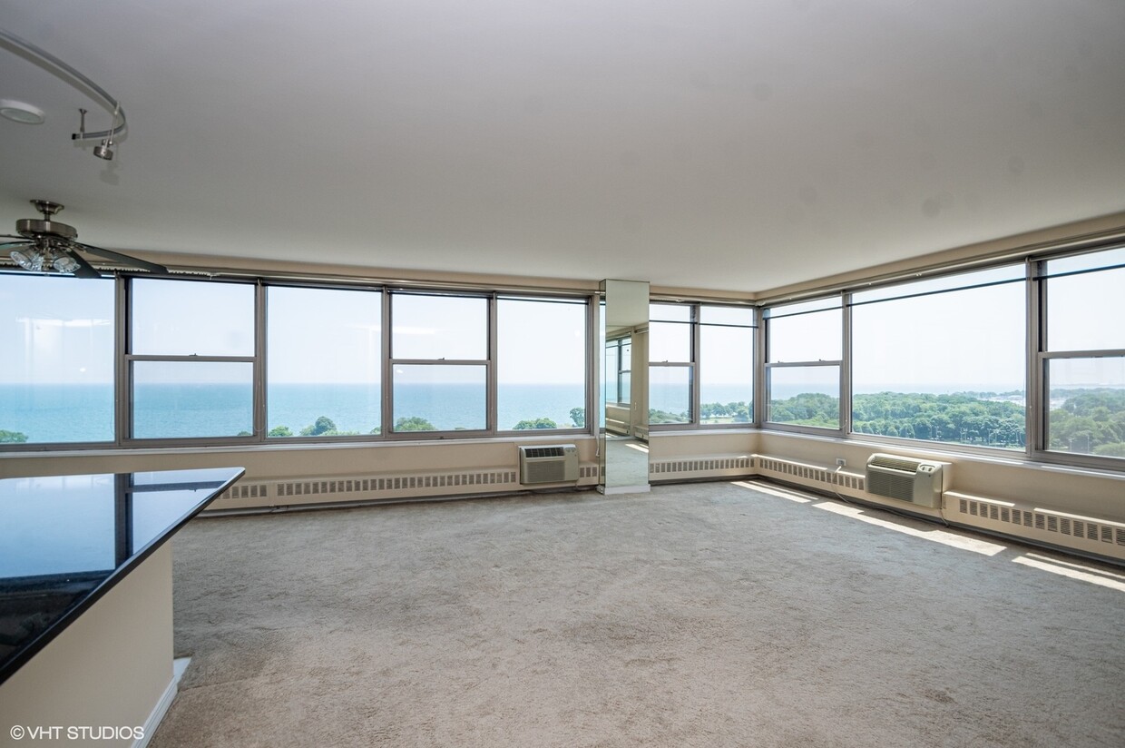 Foto principal - 3900 N Lake Shore Dr