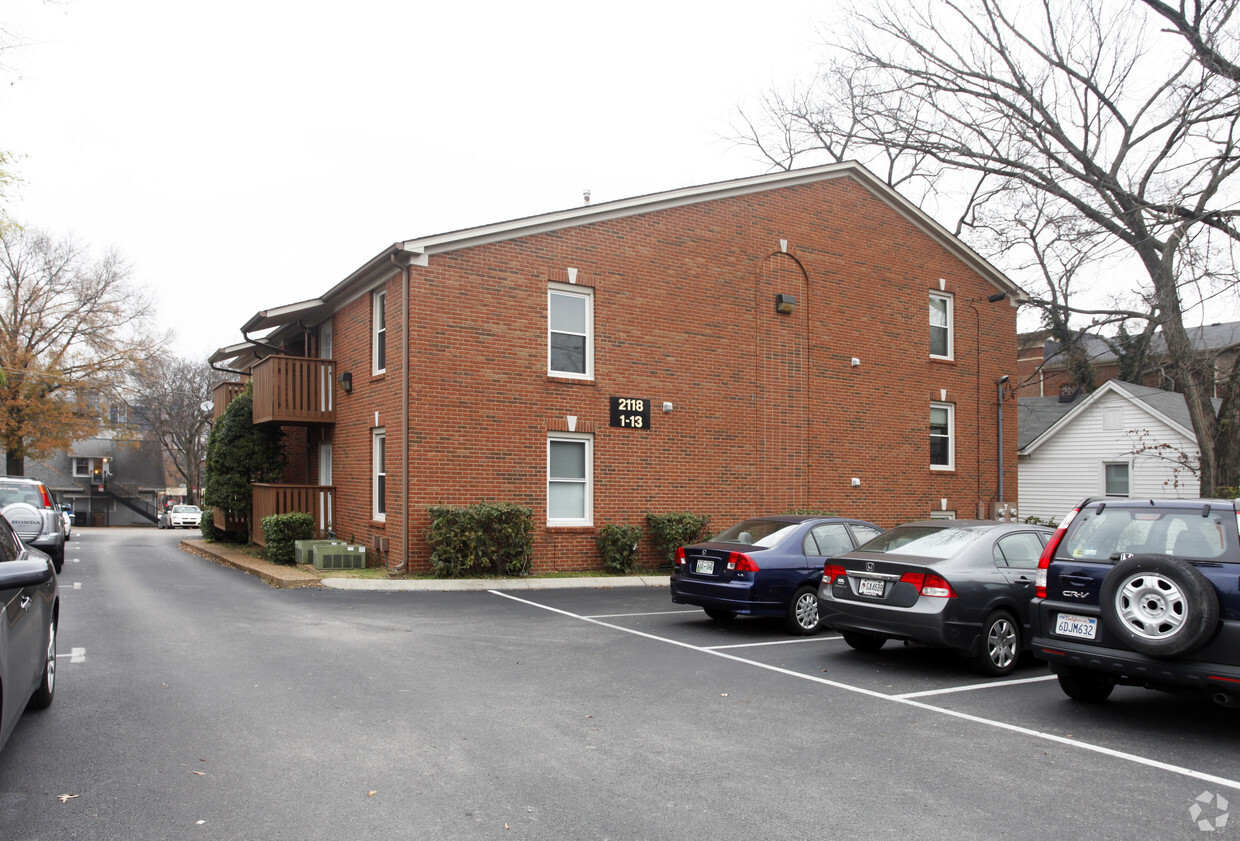 Primary Photo - 2118 Acklen Ave