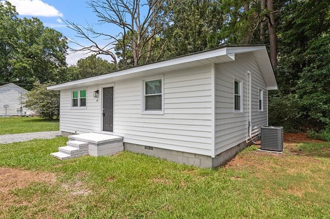 Building Photo - Move-In Ready Ranch Home in Prime Princeto...