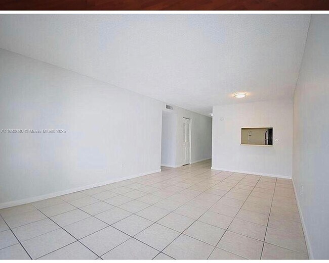 Building Photo - 9970 SW 88th St