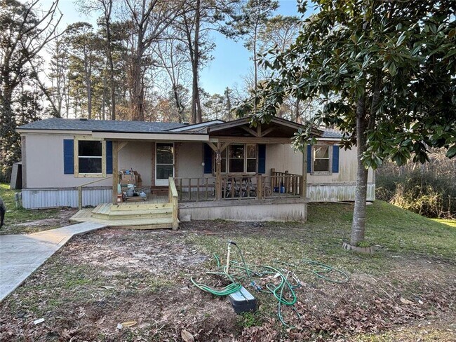 Foto del edificio - 111 Lakeside Woods Dr