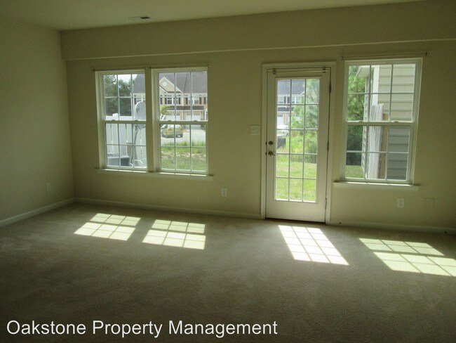 Building Photo - 10607 Golden Bell Cir