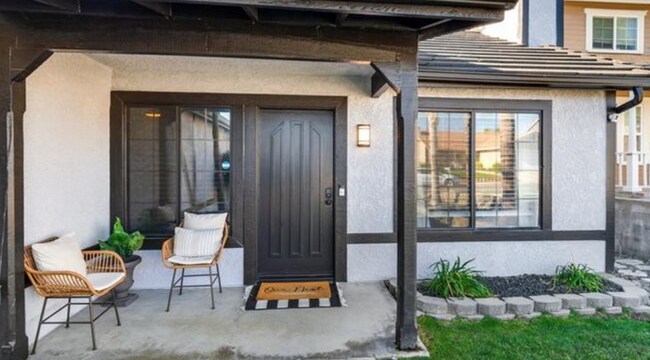 Foto del edificio - 7230 Parkside Pl