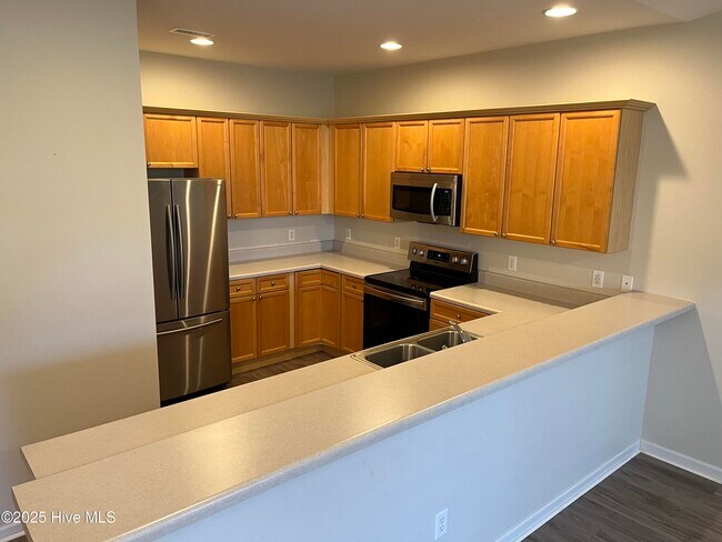 Foto del edificio - 5118 Elton Dr SE